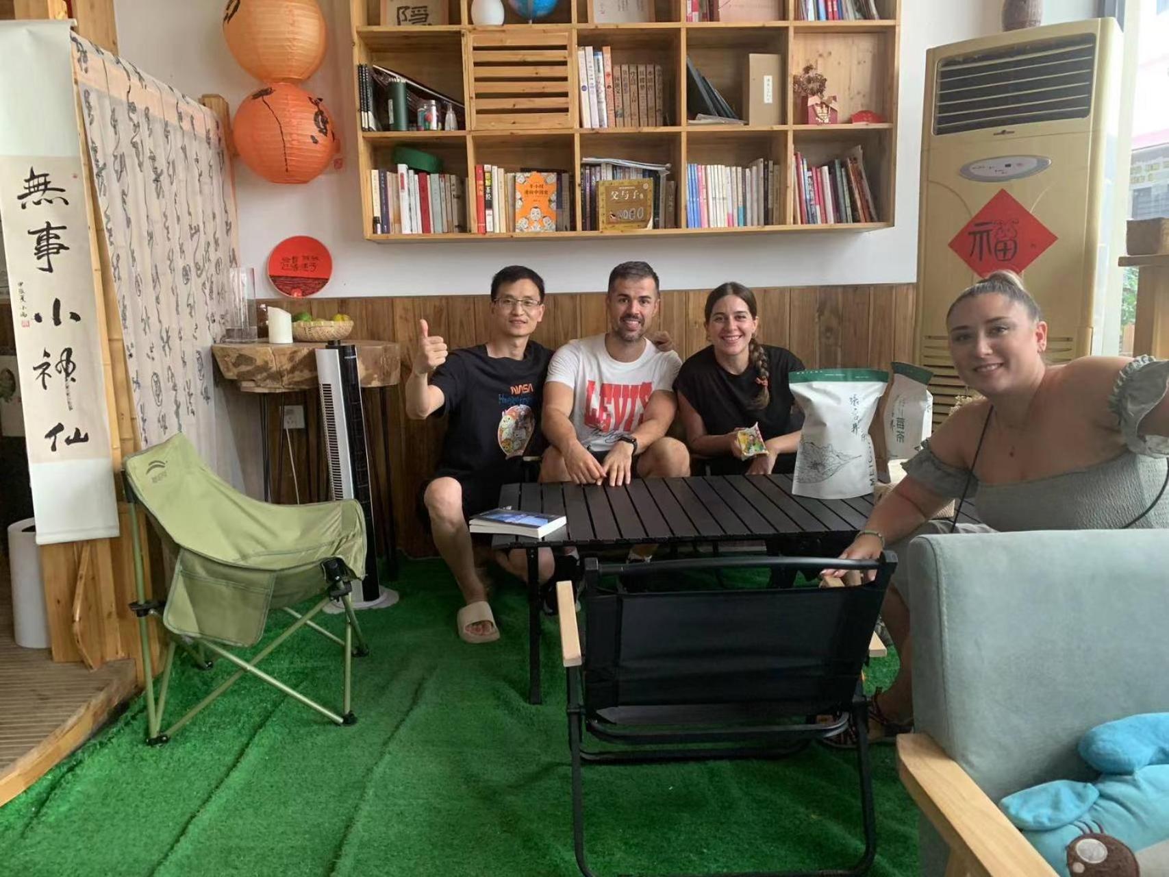 Zhangjiajie One Art Guesthouse Екстериор снимка